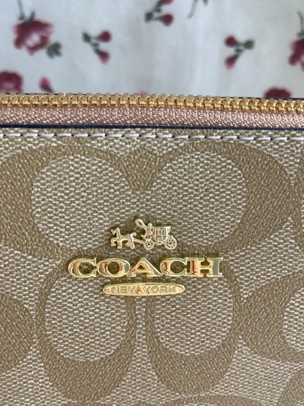 Coach Nolita 19 In Signature Canvas - Picture 3 of 8
